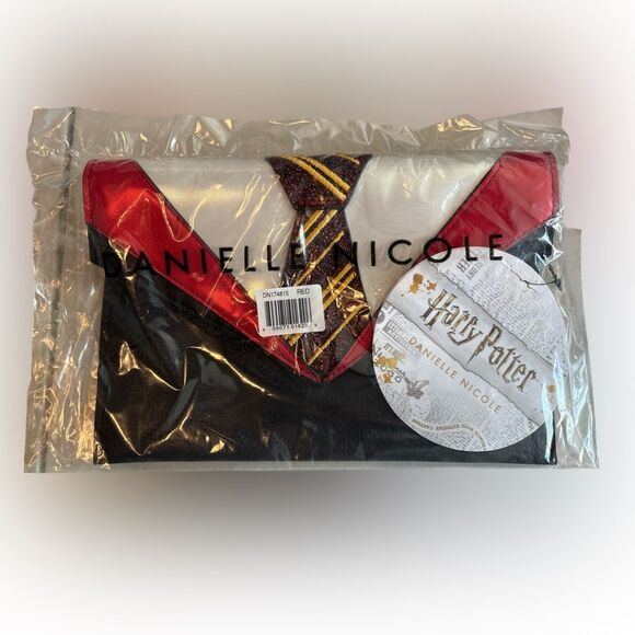 Danielle Nicole Red and Black Geometric Clutch - Picture 1 of 1